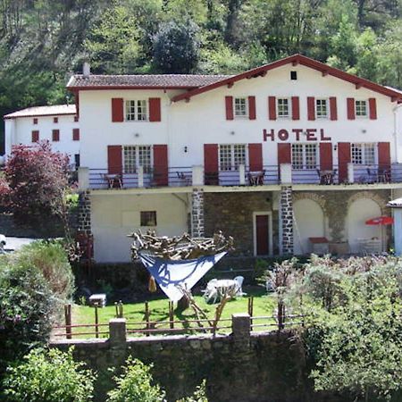 Hotel Le Clementenia Arnéguy エクステリア 写真