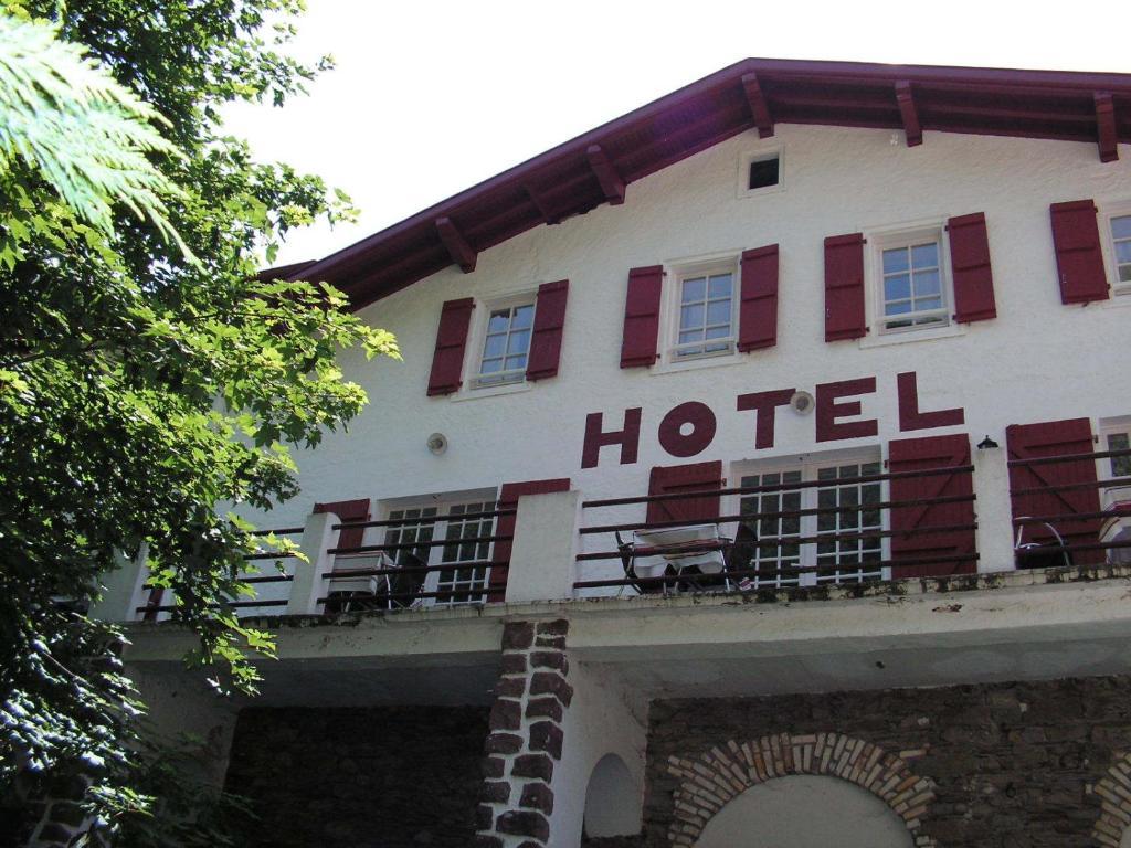 Hotel Le Clementenia Arnéguy エクステリア 写真